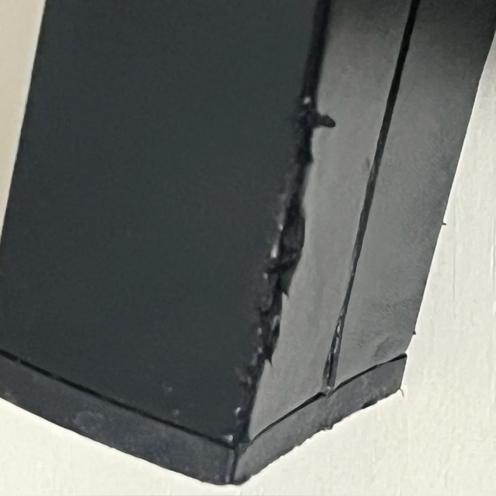 GUCCI Black Leather Block Heels Size 8 1/2 B Gold Tone Bar Across Toes Y2K - Picture 12 of 12